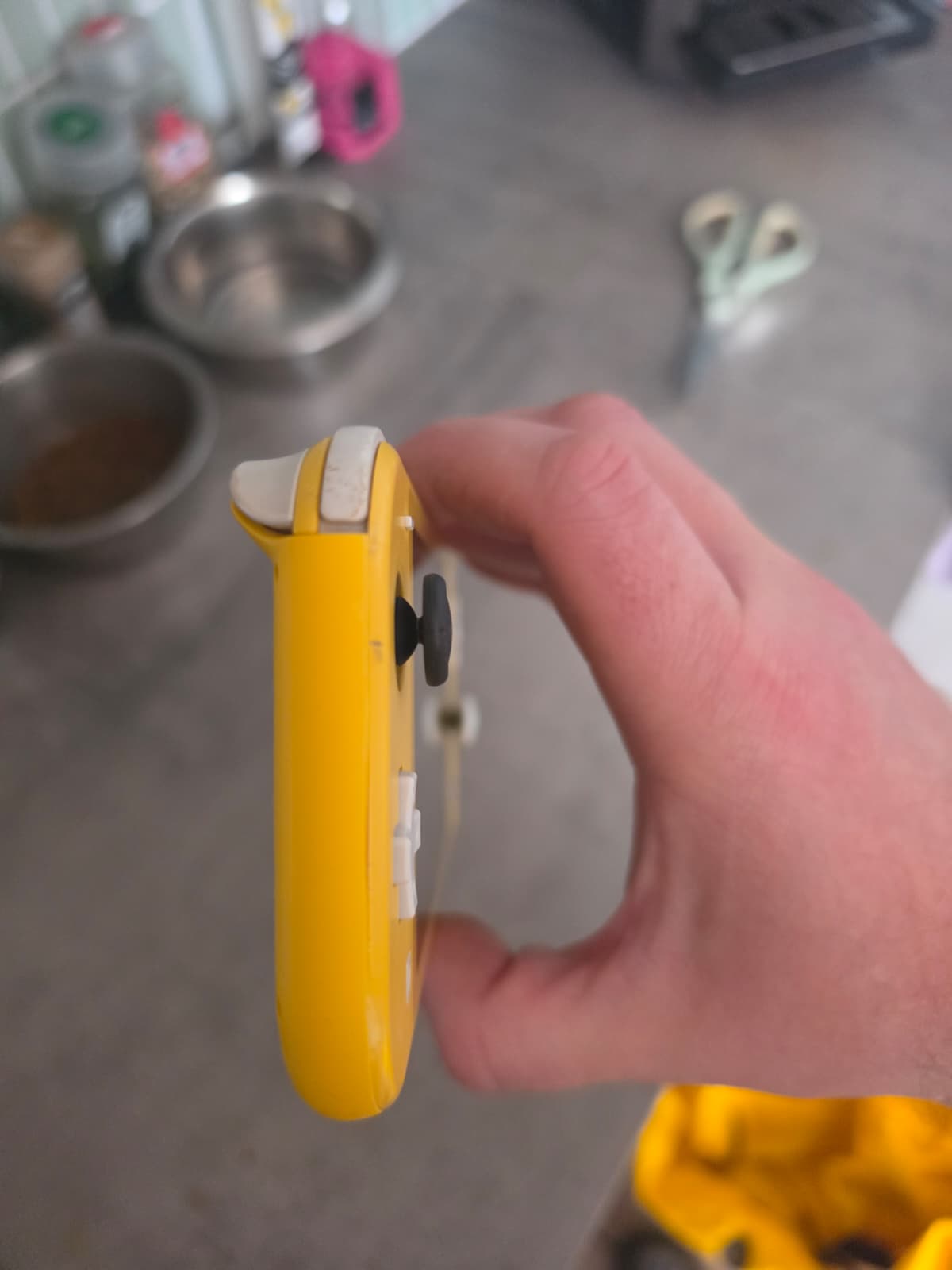 Zijkant Nintendo Switch Lite